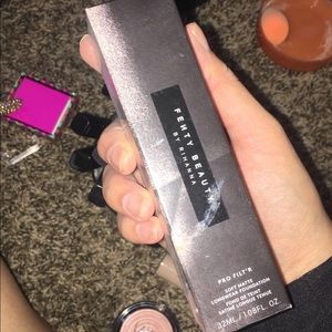Fenty beauty by Rihanna foundation